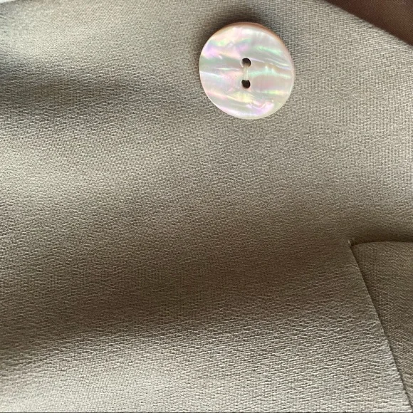 100% Silk Green Blazer With Opal Buttons NWT